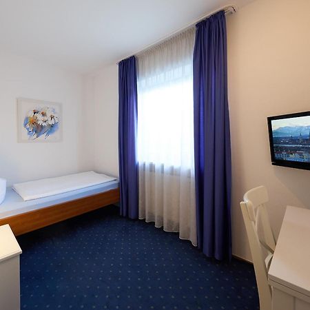 Hotel Garni Demmel Брукмюль Экстерьер фото